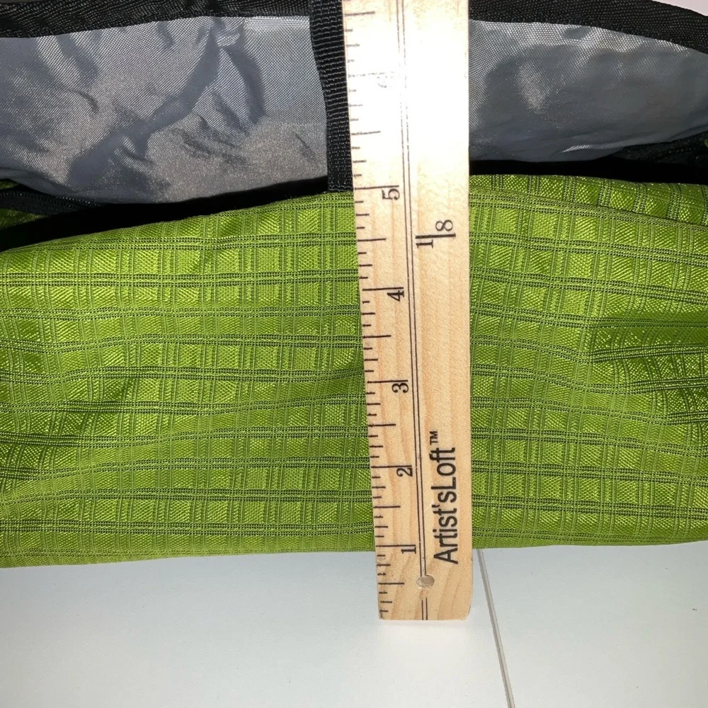L.L. Bean Green Commuter Messenger Laptop Crossbody Bag with Black Accents - Picture 15 of 15